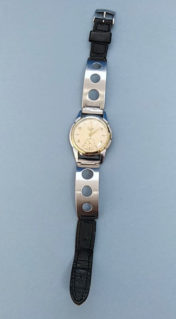 Vintage 1960s/70s Men's Everite Junior Manual Wind Watch – Rare Retro Hybrid Rally Strap